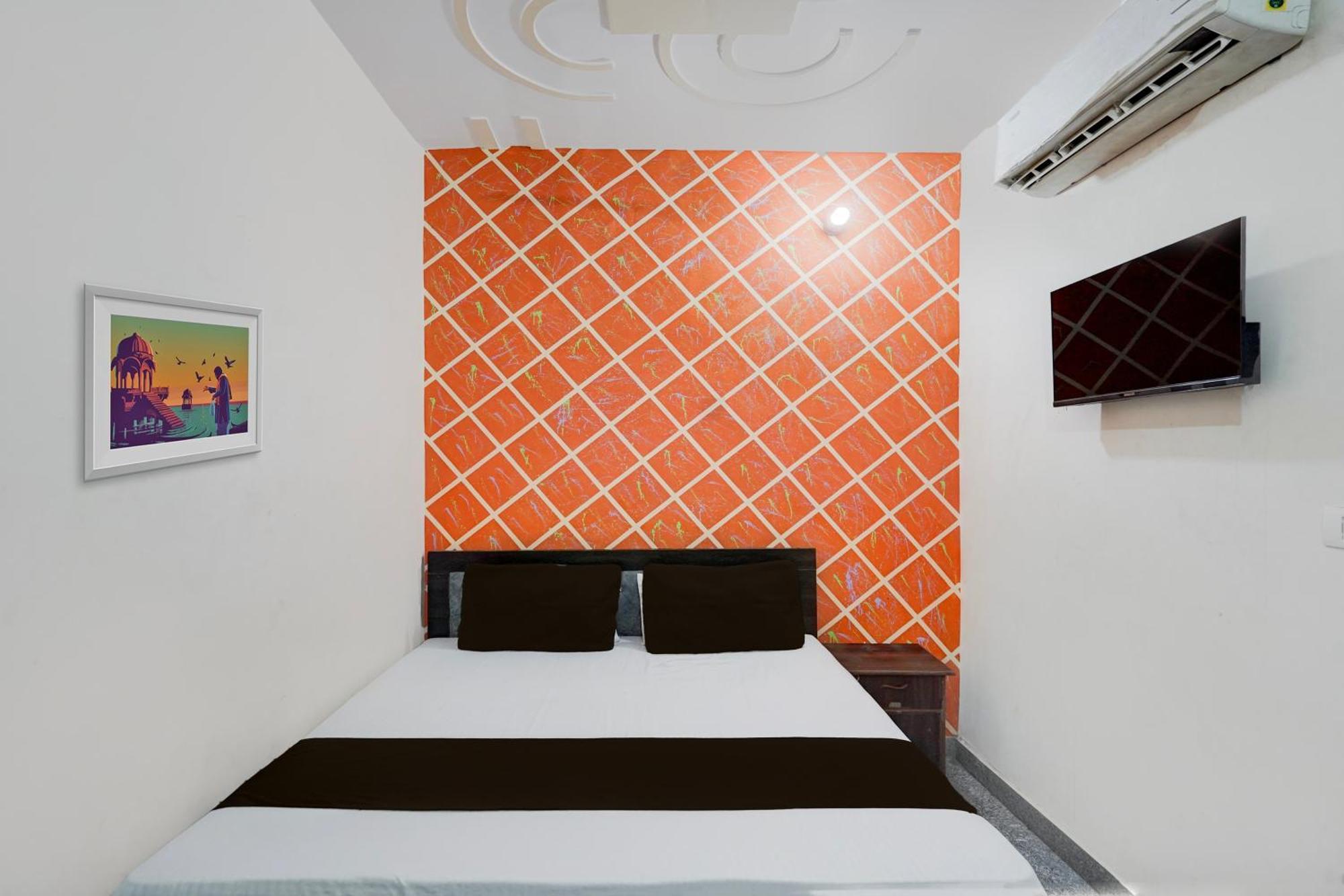 Oyo Hotel Maharaja Palace Meerut Exteriör bild